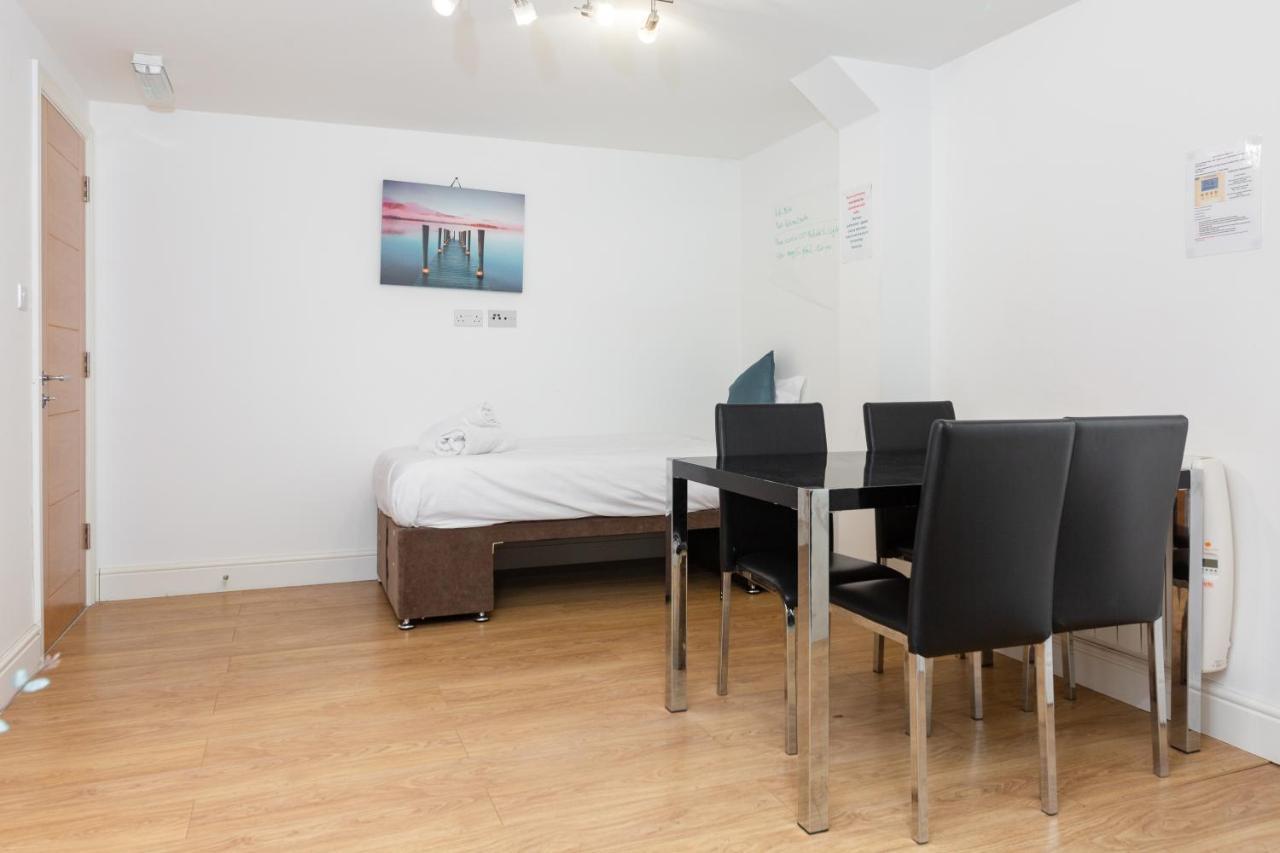 Book Today At Metro Serviced Apartments Bedford - Metro House ,Free Wifi Экстерьер фото
